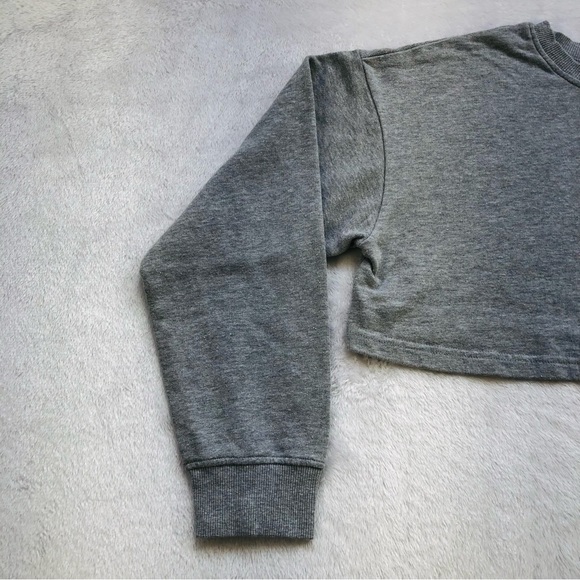 Missguided, Cropped Long Sleeve Sweatshirt, Size 6 - Picture 7 of 10